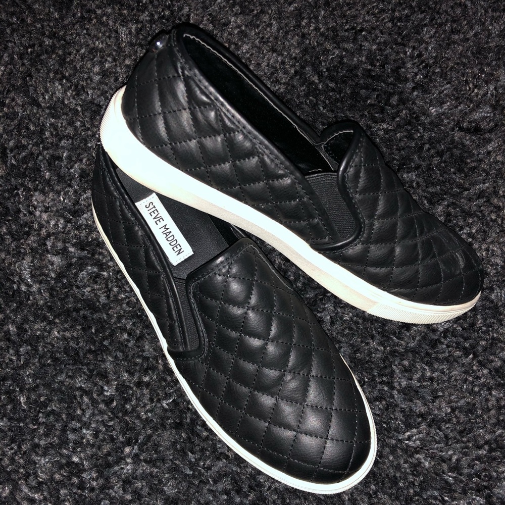 Steve Madden black sneakers